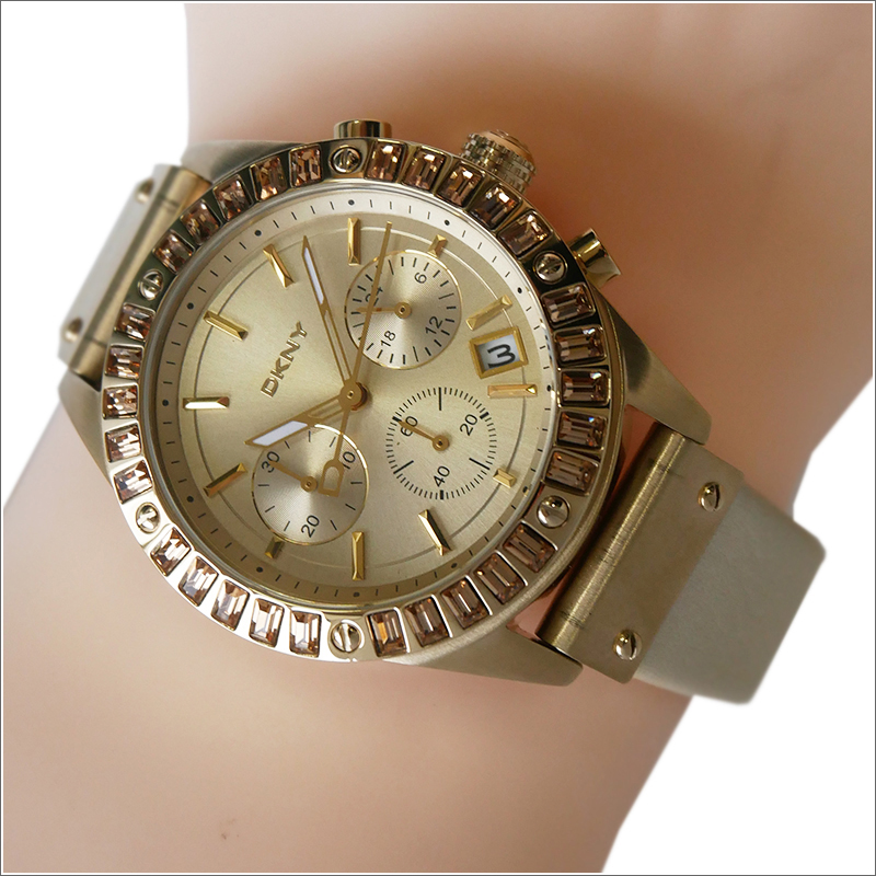 DKNYの腕時計 - 腕時計(アナログ)
